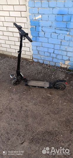 Электросамокат iconbit c 80