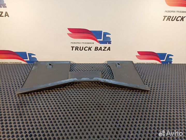 81617010001 Кожух защитный