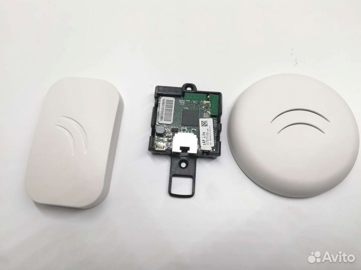 Mikrotik RB2011 UiAS-2HnD-IN + Cap lite