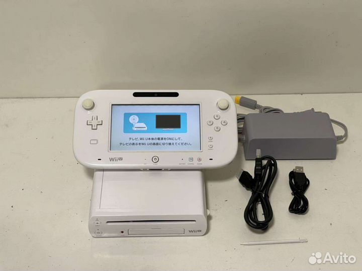 Nintendo Wii U 32g White/Black