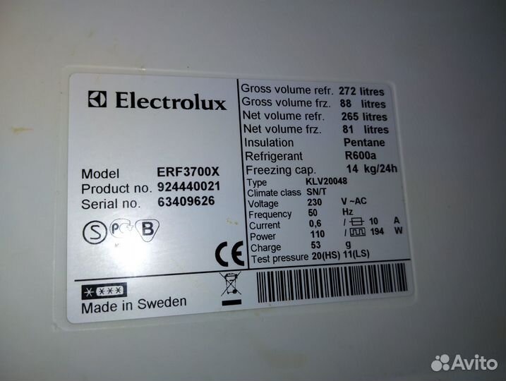 Холодильник Electrolux ERF3700X