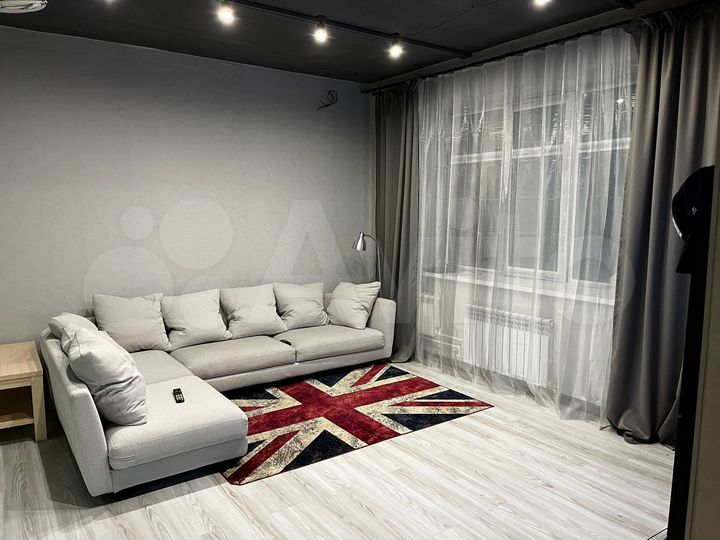 5-к. квартира, 180 м², 2/4 эт.