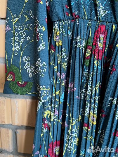 Платье женское новое, размер S