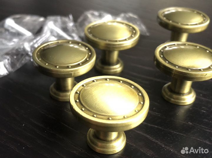 Новые мебельные ручки