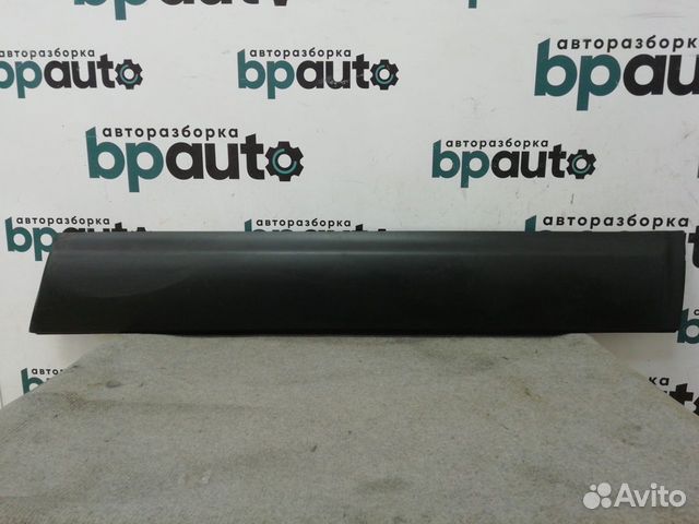 Накладка передней правой двери 80870-JD00A Nissan