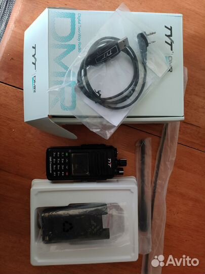 Рация TYT MD-UV390