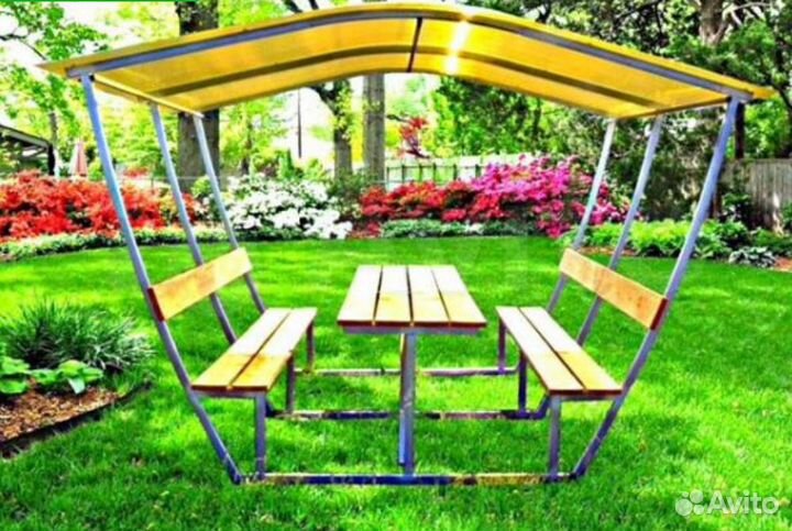 Беседка для дачи из поликарбоната