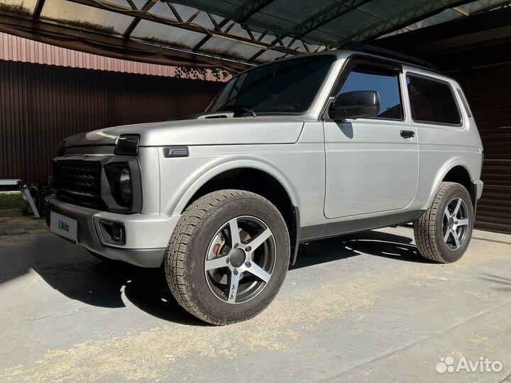 LADA 4x4 (Нива) 1.7 МТ, 2021, 13 102 км