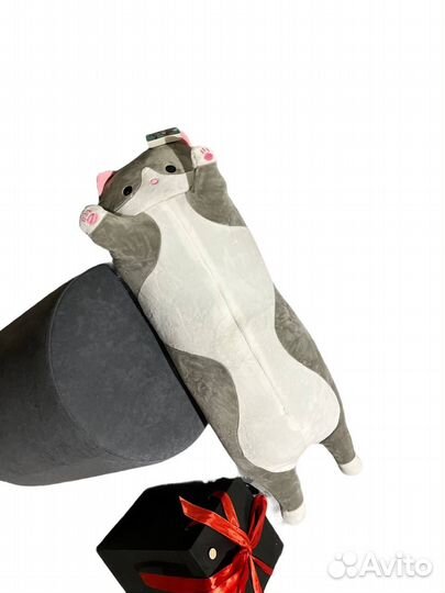 Мягкая игрушка Кот батон с пледом