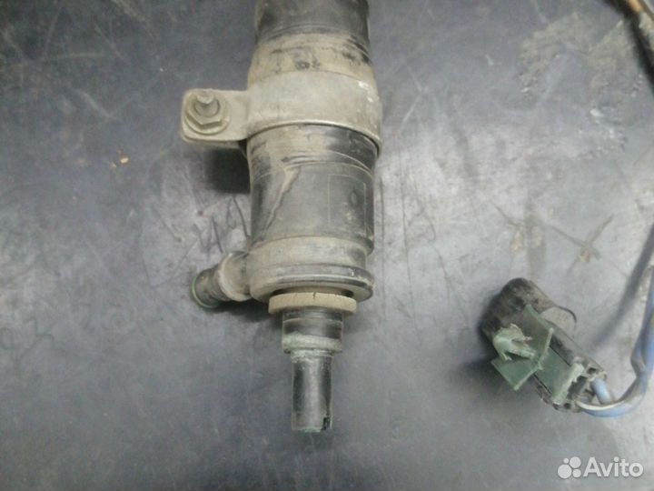 Насос омывателя стекла mazda mpv