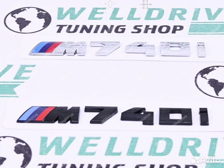 Шильд BMW M740i черный серебристый