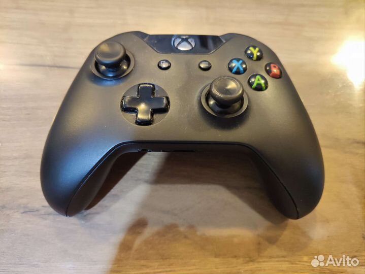 Геймпад Xbox One