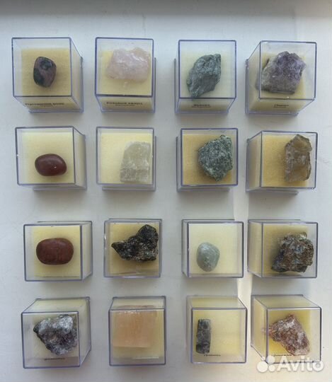 Камни и минералы коллекция