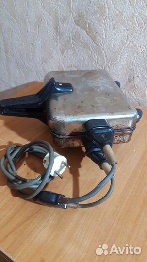 Электровафельница СССР советская