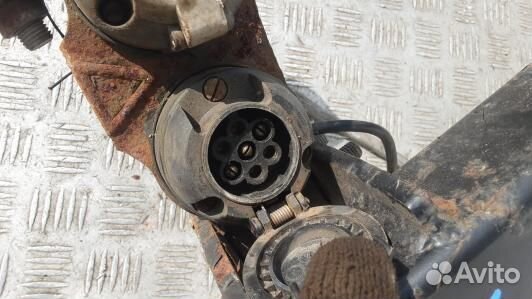 Фаркоп (прицепное устройство) citroen C8 (SEA06H60