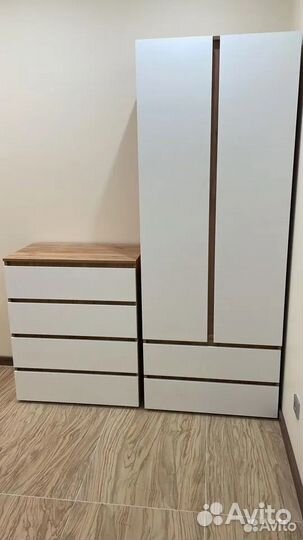 Шкаф 2хстворчатый Хелен Шк01 с ящиками