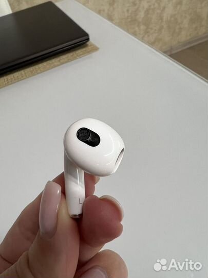 Наушник Apple AirPods 3 левый