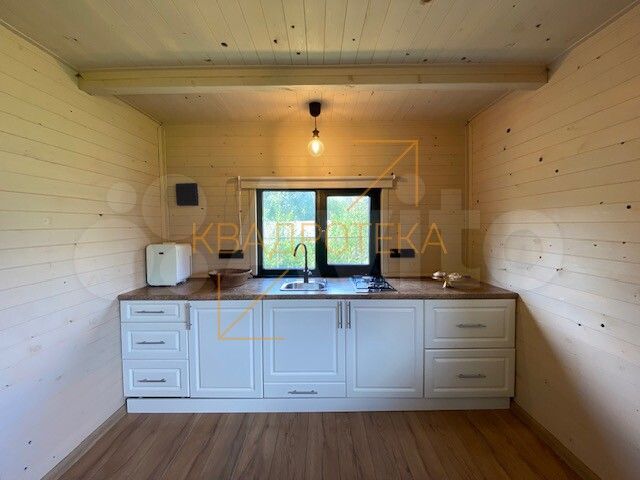 Дача 31,6 м² на участке 4 сот.