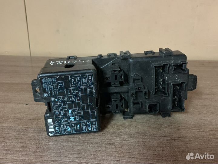 Блок предохранителей Паджеро Спорт