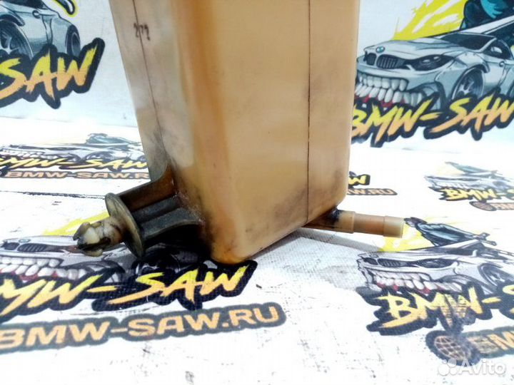 Бачок гидроусилителя Audi 80 cabrio NG 1993