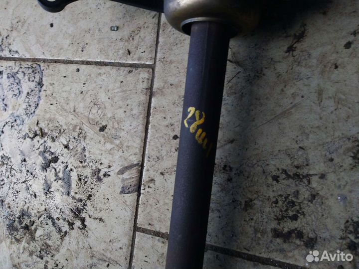 Привод правый передний, полуось для Mazda