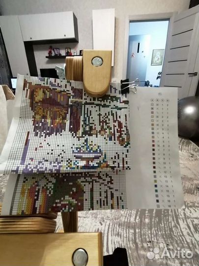 Станок для вышивания диванный