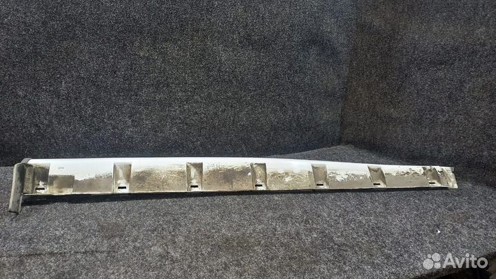 Накладка на порог Nissan Terrano D10 8087200Q0H