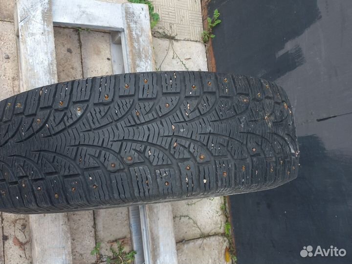 Pirelli Winter Carving Edge 235/65 R17