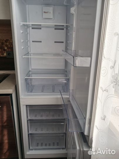Холодильник бу beko 185 на 55 см
