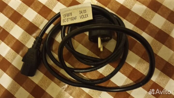 Сетевой кабель для пк и кабель монитора