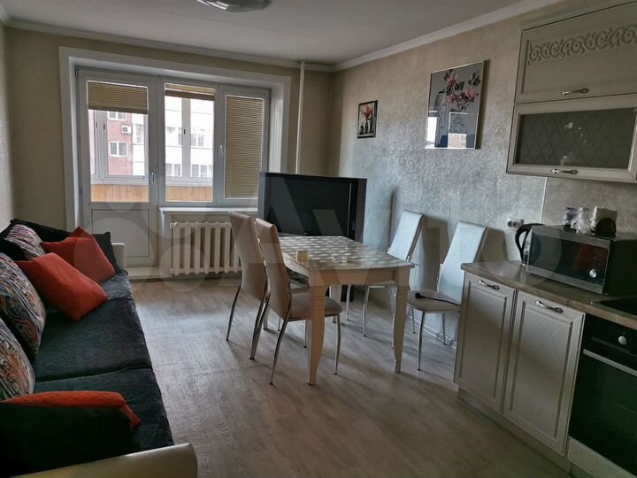 1-к. квартира, 50 м², 3/10 эт.