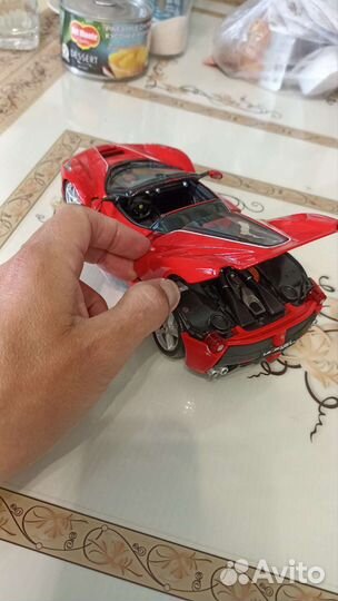 Машина La Ferrari Аperta, Bburago