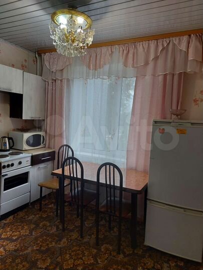 2-к. квартира, 51 м², 4/9 эт.