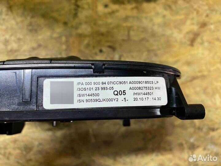 Фонарь салона (плафон) Mercedes-Benz C-Class W205