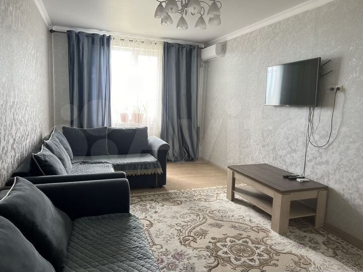 2-к. квартира, 75,9 м², 3/10 эт.