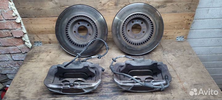 Суппорта передние 356мм. Audi A6 C7