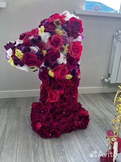 Цифра 1 на годик девочке