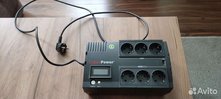Бесперебойник Cyber power BR 650elcd