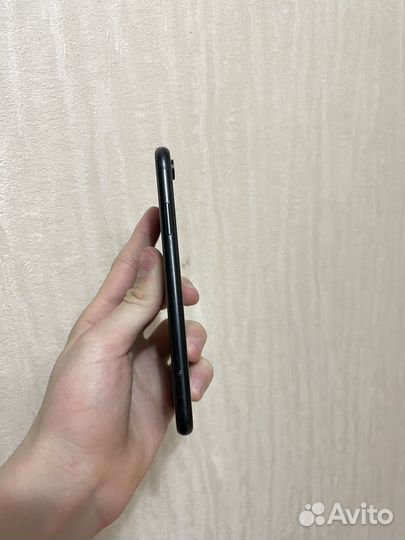 iPhone Xr, 128 ГБ