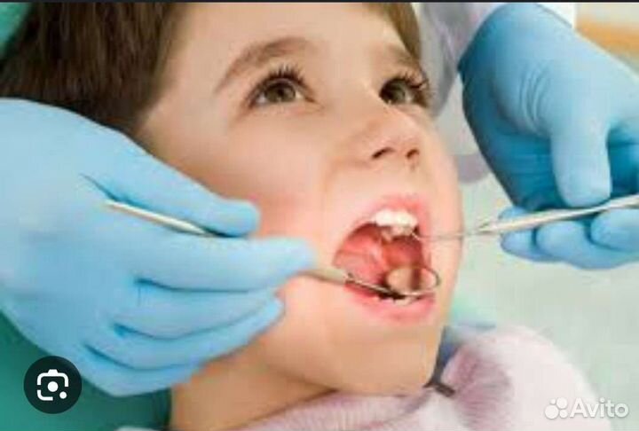 Врач стоматолог детский