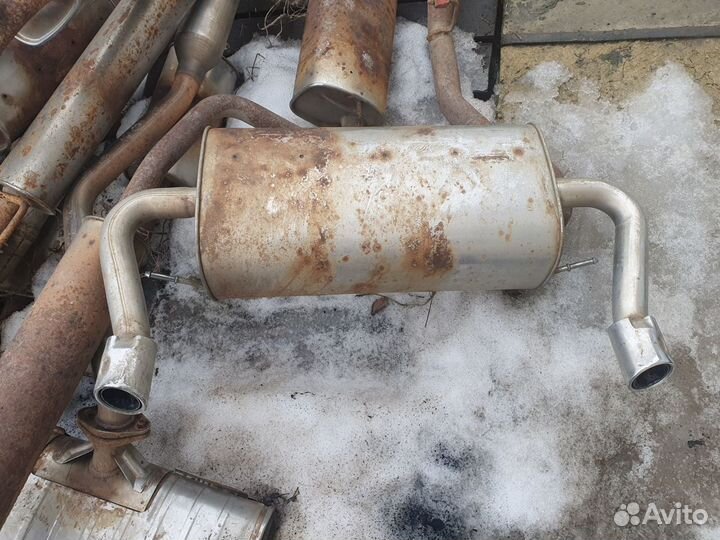 Задняя банка глушитель форд куга 2
