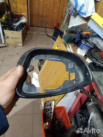 Jetta 6 зеркало левое в разборе