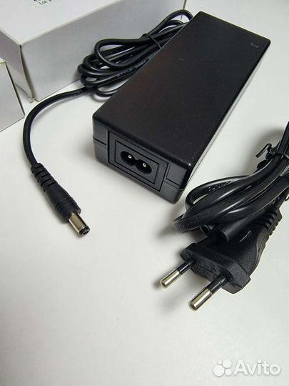 Универсальный блок питания 12V, 3A, 36W