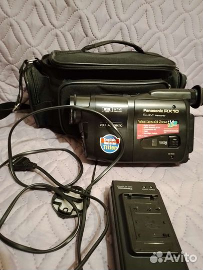 Видеокамера Panasonic rx10