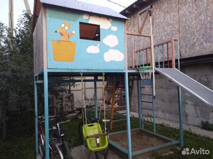 Детский спортивно-игровой комплекс