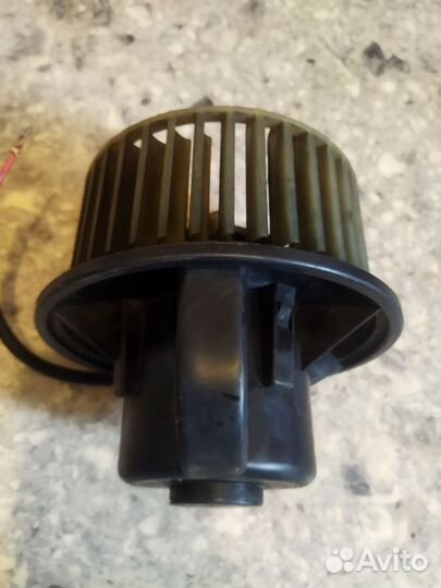 Моторчик печки на volkswagen passat b3