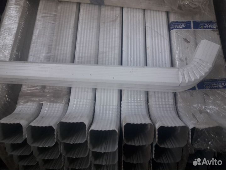 Водосточка прямоугольная белая