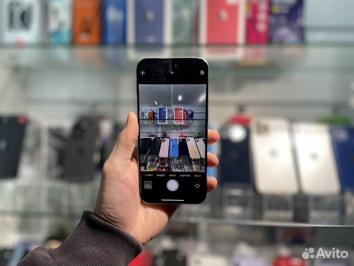 iPhone 15 Pro, 256 ГБ