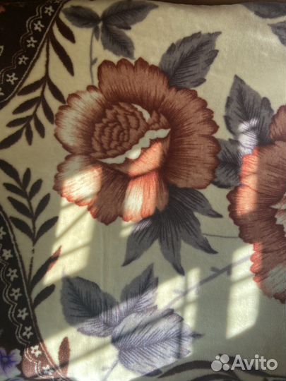 Одеяло (шерстяное, из синтепона; байковое СССР)