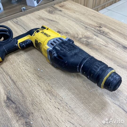 Перфоратор dewalt D25144-KS